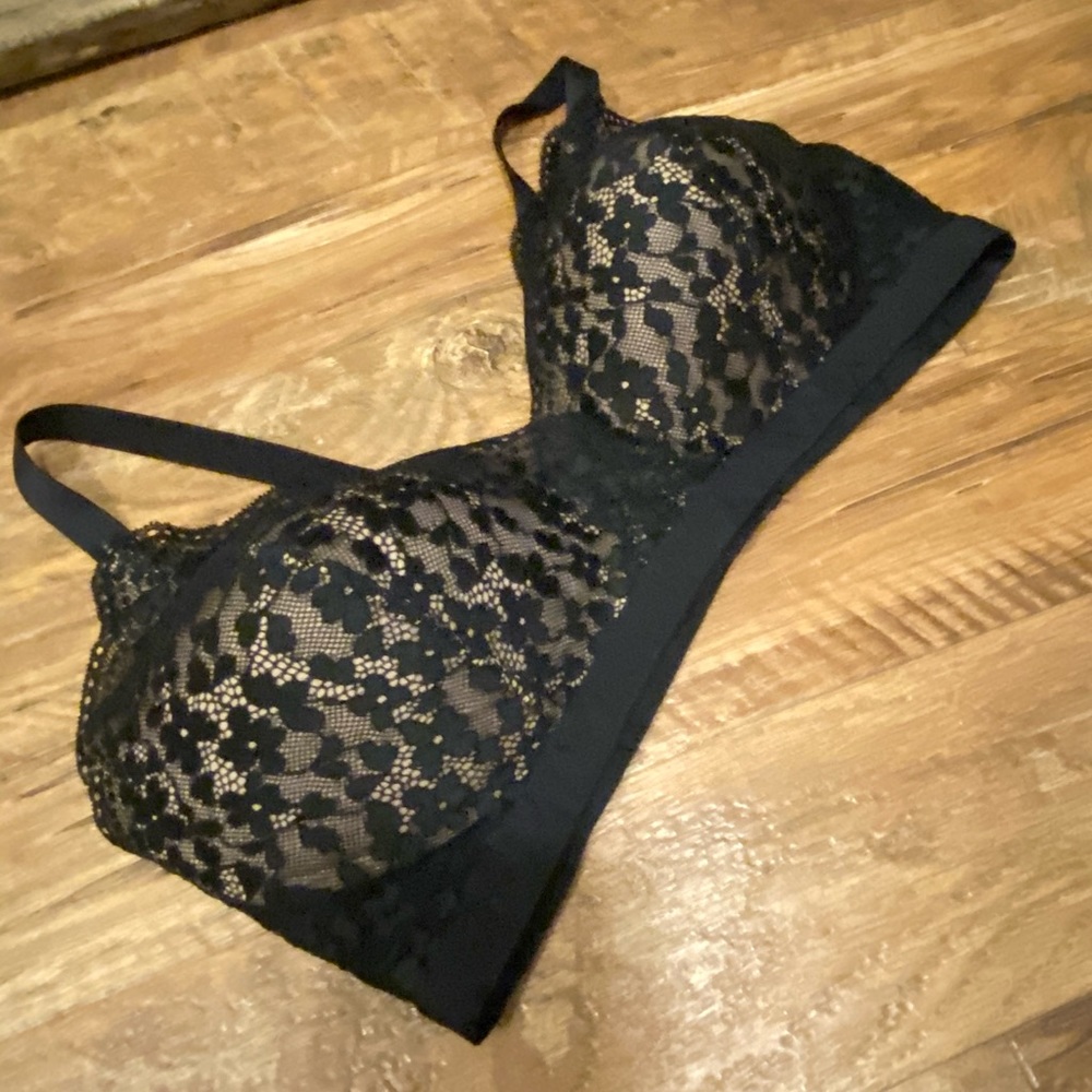 Warner’s “Wireless” Bra